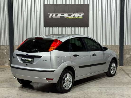 FORD-FOCUS-1.6 GL 8V FLEX 4P MANUAL FORD-FOCUS-2008
