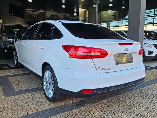 FORD-FOCUS-2.0 SE 16V FLEX 4P POWERSHIFT FORD-FOCUS-2017