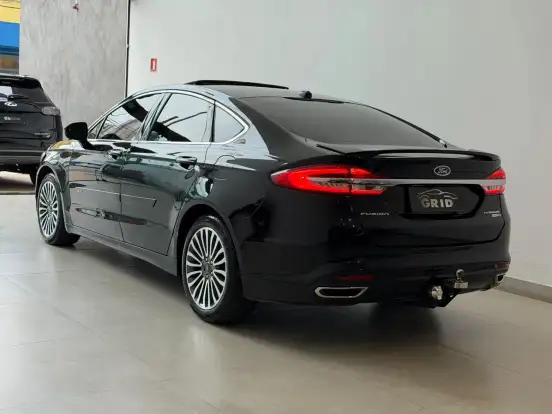 FORD-FUSION-2.0 TITANIUM AWD 16V GASOLINA 4P AUTOMÁTICO FORD-FUSION-2018