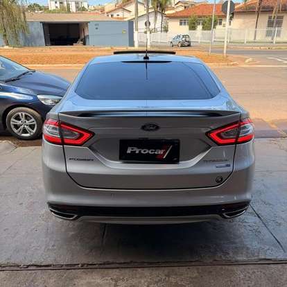 FORD-FUSION-2014