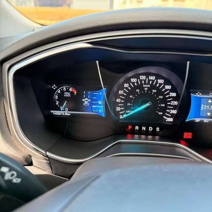 FORD-FUSION-2014