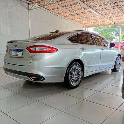 FORD-FUSION-2014