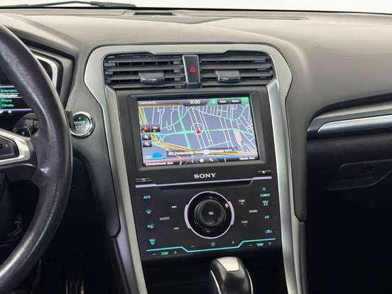 FORD-FUSION-2015