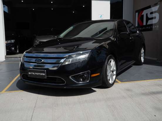FORD-FUSION-2012