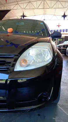 FORD-KA-2010