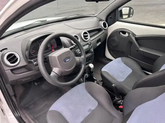 FORD-KA-2012