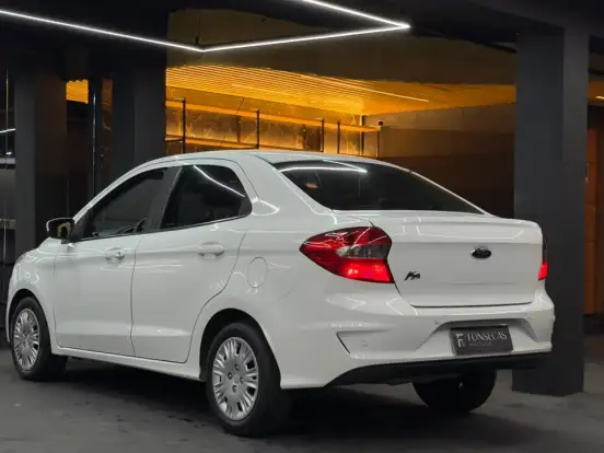 FORD-KA-1.5 TI-VCT FLEX SE PLUS SEDAN AUTOMÁTICO FORD-KA-2020