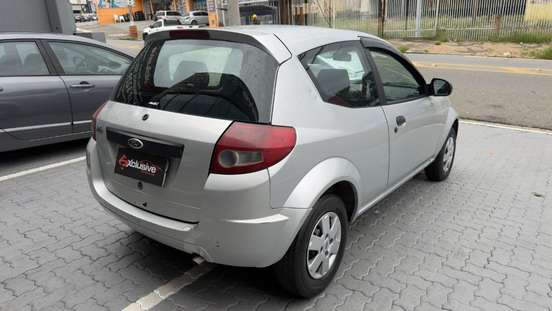 FORD-KA-2010