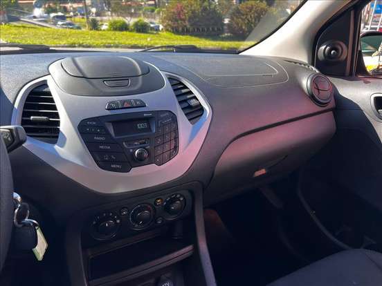 FORD-KA-2016