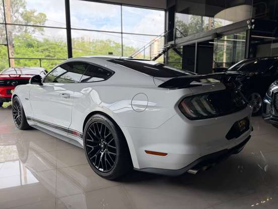 FORD-MUSTANG-5.0 V8 TI-VCT GASOLINA GT PREMIUM SELECTSHIFT FORD-MUSTANG-2017