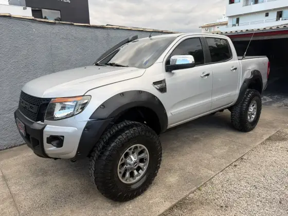 FORD RANGER 3.2 XLT 4X4 CD 20V DIESEL 4P AUTOMÁTICO