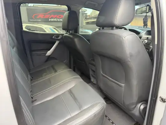 FORD-RANGER-2013