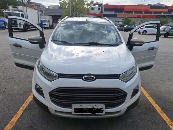 FORD-ECOSPORT-2013