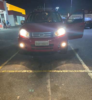 FORD-ECOSPORT-2011