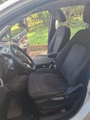 FORD-ECOSPORT-2012