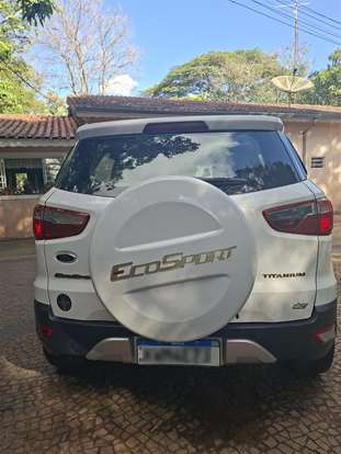 FORD-ECOSPORT-2012
