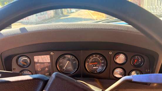 FORD-F-1000-1989