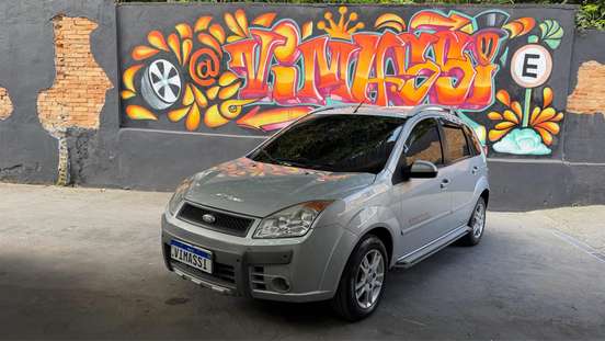 FORD-FIESTA-2008