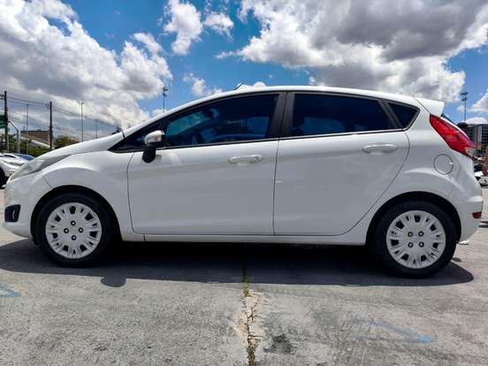 FORD-FIESTA-1.6 SE HATCH 16V FLEX 4P MANUAL FORD-FIESTA-2016