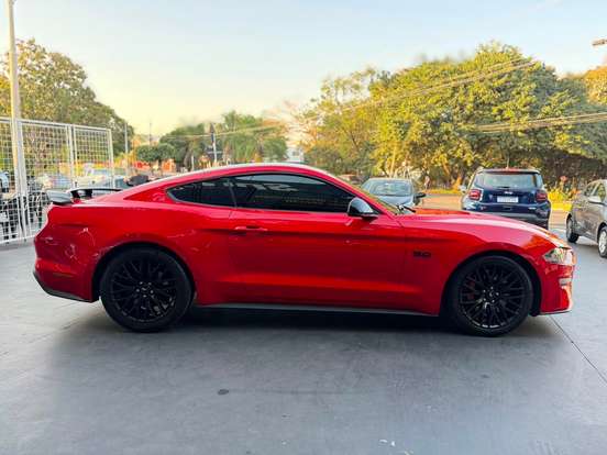 FORD-MUSTANG-2018