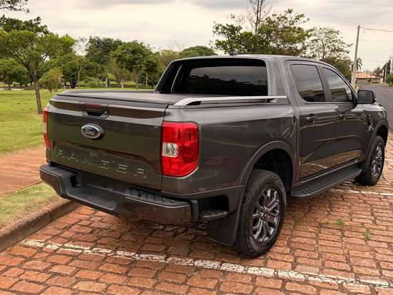 FORD-RANGER-2.0 TURBO DIESEL CD BLACK 4X2 AUTOMÁTICO FORD-RANGER-2024