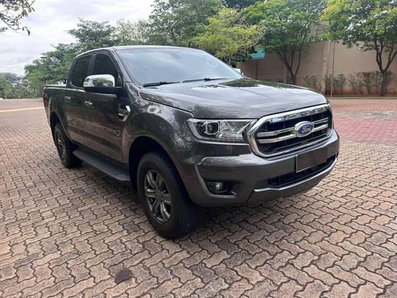 FORD RANGER 3.2 XLT 4X4 CD 20V DIESEL 4P AUTOMÁTICO