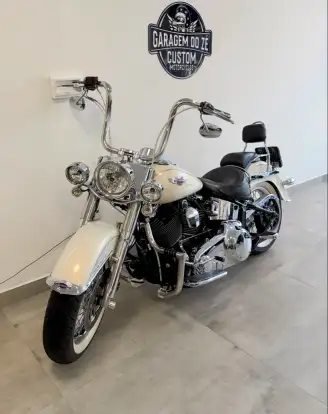 HARLEY-DAVIDSON-SOFTAIL DELUXE-2015