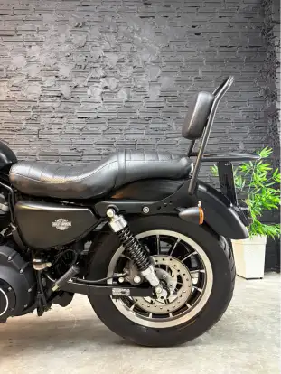 HARLEY-DAVIDSON-SPORTSTER XL 883 R-2011