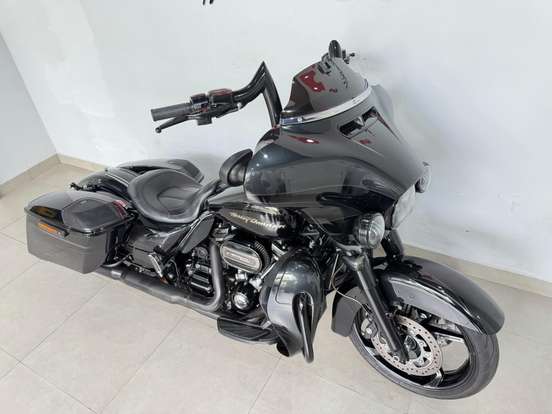 HARLEY-DAVIDSON-CVO STREET GLIDE HARLEY-DAVIDSON-CVO STREET GLIDE-2016