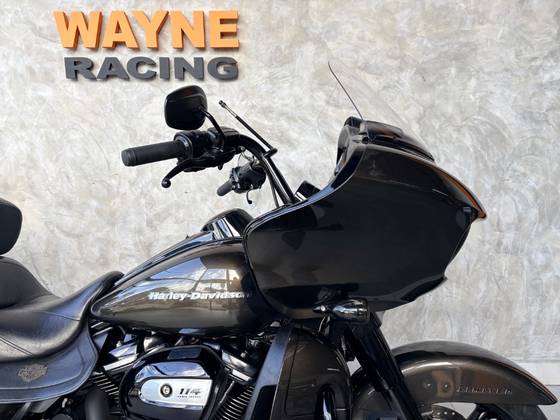 HARLEY-DAVIDSON ROAD GLIDE LIMITED 