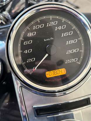 HARLEY-DAVIDSON-ROAD KING CLASSIC-2018