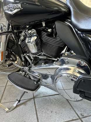 HARLEY-DAVIDSON-ROAD KING CLASSIC-2018