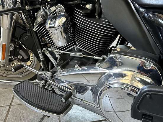 HARLEY-DAVIDSON-ROAD KING CLASSIC HARLEY-DAVIDSON-ROAD KING CLASSIC-2018