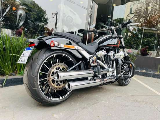 HARLEY-DAVIDSON-SOFTAIL BREAKOUT-2024