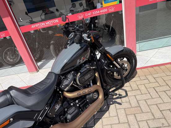 HARLEY-DAVIDSON-SOFTAIL FAT BOB 114-2022