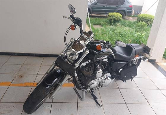 HARLEY-DAVIDSON SPORTSTER 1200 CUSTOM CA LIMITED 