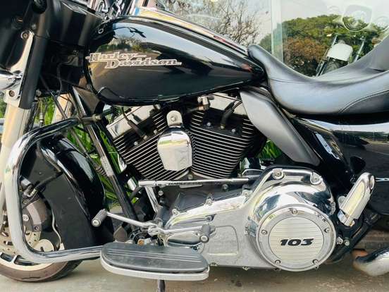 HARLEY-DAVIDSON-STREET GLIDE HARLEY-DAVIDSON-STREET GLIDE-2013