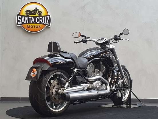 HARLEY-DAVIDSON-V-ROD MUSCLE HARLEY-DAVIDSON-V-ROD MUSCLE-2011