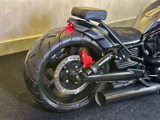 HARLEY-DAVIDSON-V-ROD MUSCLE HARLEY-DAVIDSON-V-ROD MUSCLE-2011