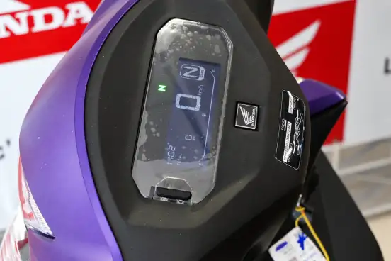 HONDA-BIZ 125 EX KUROMI-2027