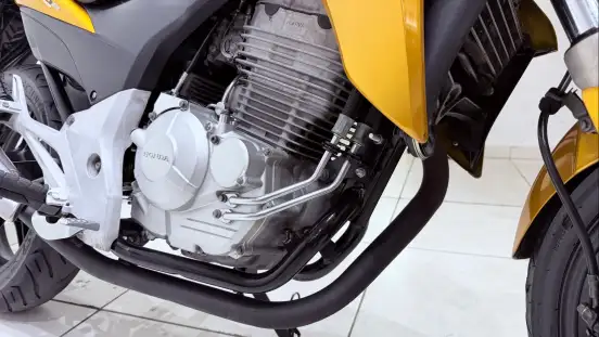 HONDA-CB 300R HONDA-CB 300R-2011