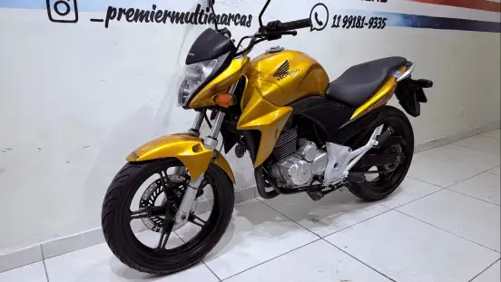 HONDA-CB 300R HONDA-CB 300R-2011
