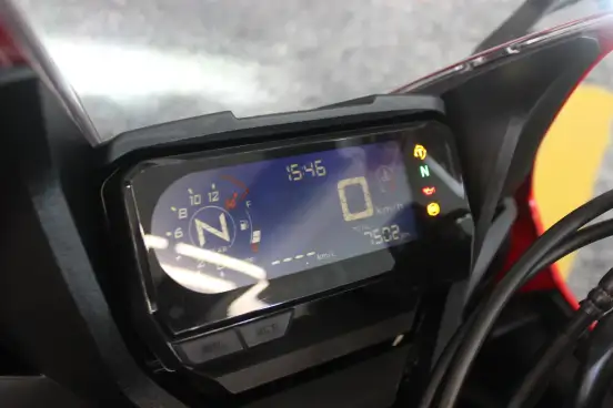 HONDA-CBR 650R ABS-2022