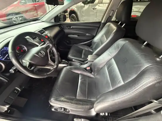 HONDA-CITY-1.5 LX 16V FLEX 4P AUTOMÁTICO HONDA-CITY-2013
