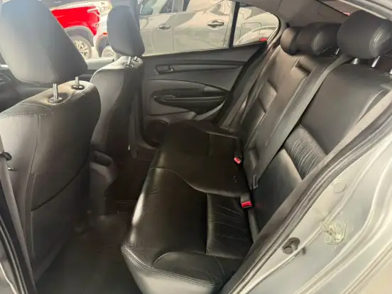 HONDA-CITY-1.5 LX 16V FLEX 4P AUTOMÁTICO HONDA-CITY-2013
