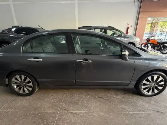 HONDA-CIVIC-1.8 LXL 16V FLEX 4P MANUAL HONDA-CIVIC-2010