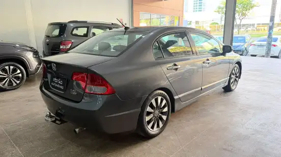 HONDA-CIVIC-2010