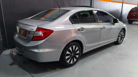 HONDA-CIVIC-2012