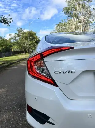 HONDA-CIVIC-2020