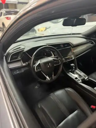 HONDA-CIVIC-2021